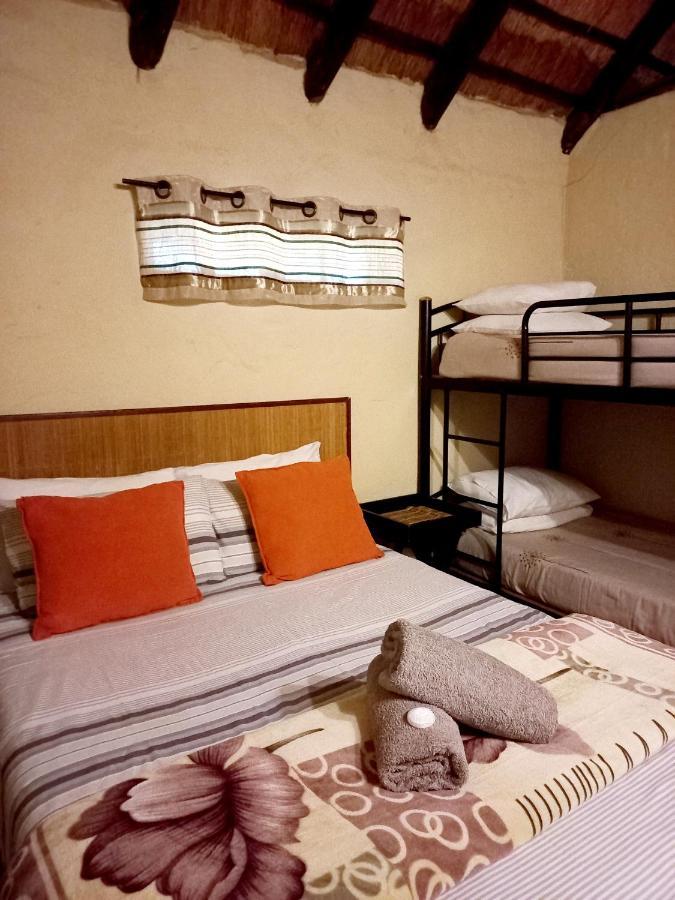 Brentwood Lodge Deneysville Esterno foto